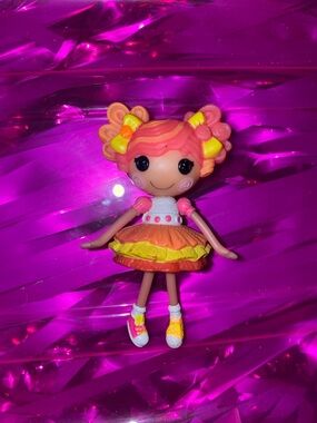 Lalaloopsy minis Sweetie Candy Ribbon doll